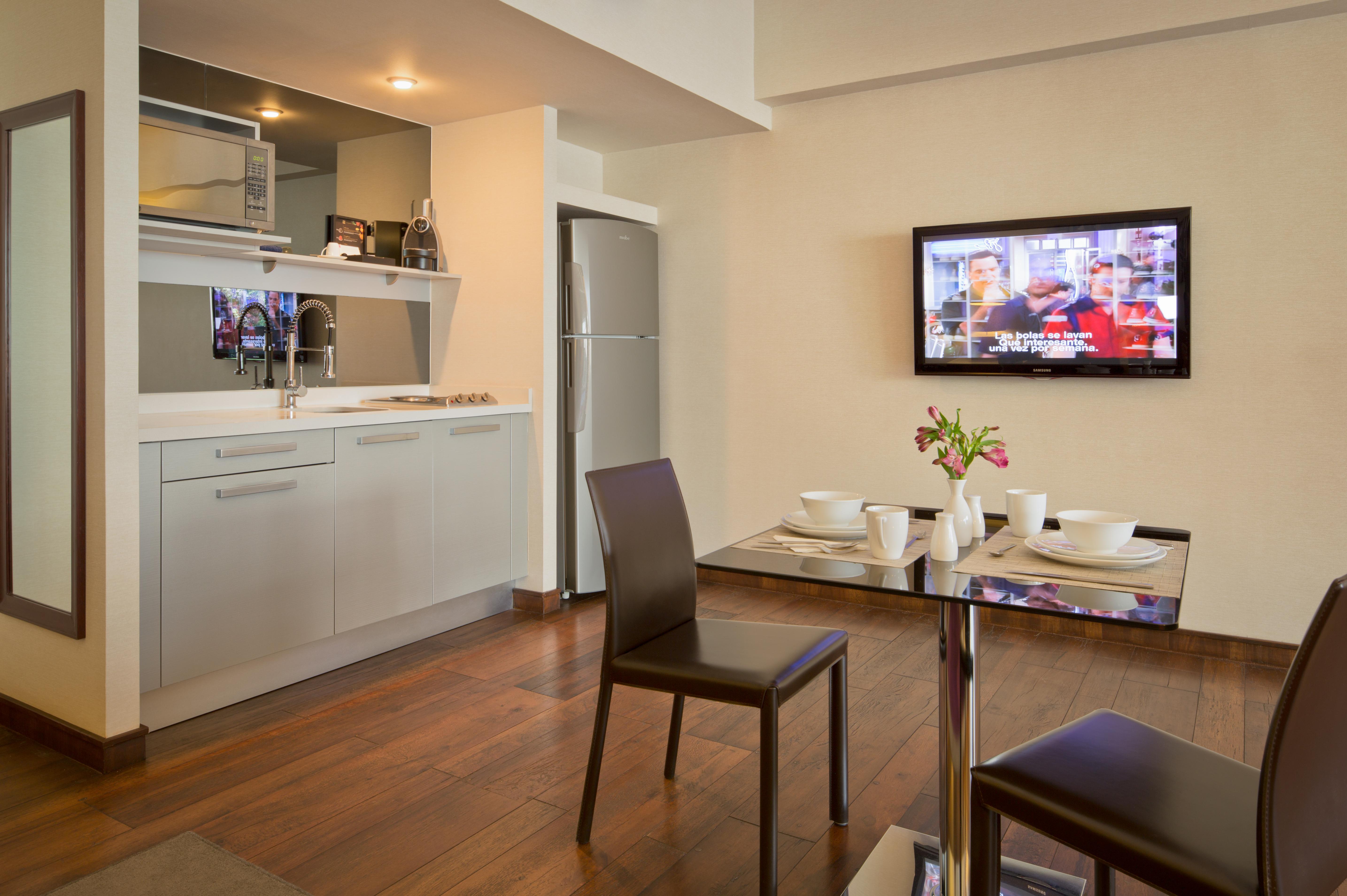 Las Suites Campos Eliseos Mexico City Exterior photo