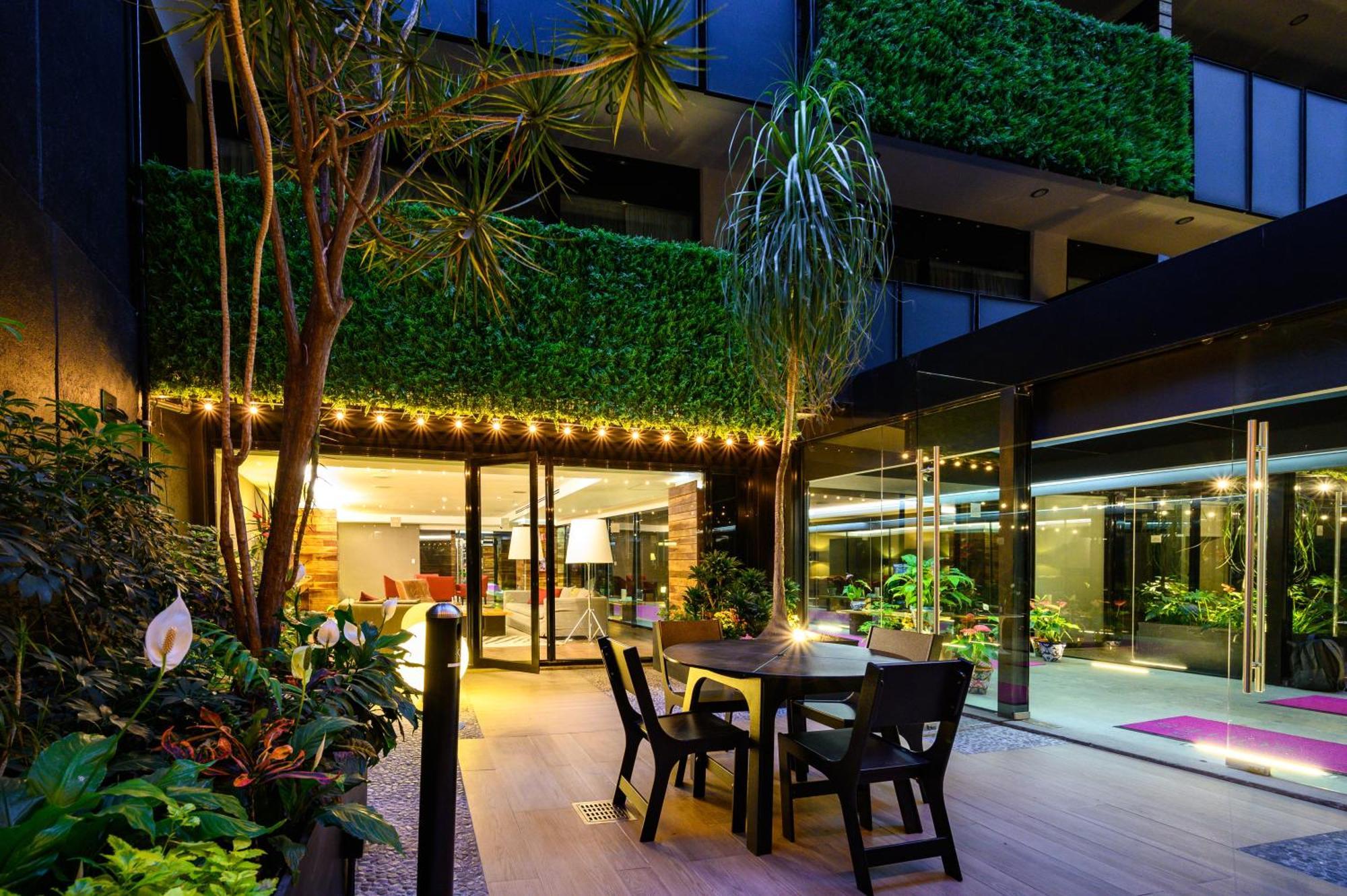 Las Suites Campos Eliseos Mexico City Exterior photo